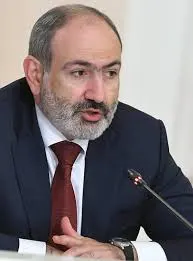 Премьер Армении заявил о компенсациях для производителей, столкнувшихся с препятствиями при экспорте в Россию, пообещал помощь в повышении качества и поиск альтернативных рынков сбыта.