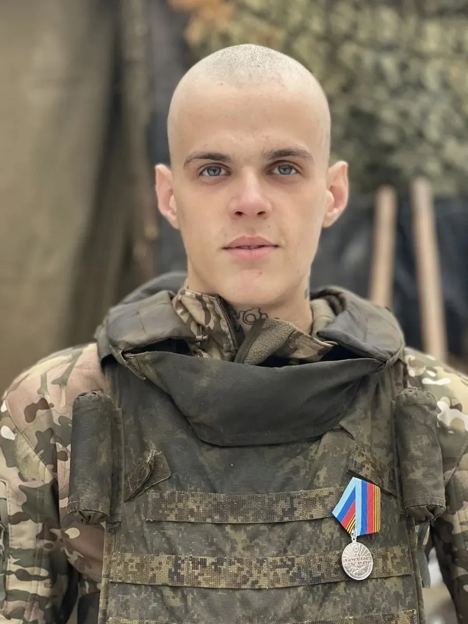 В&nbsp;Ижевске родители погибшего на&nbsp;СВО&nbsp;19‑летнего парня посадили яблоню в&nbsp;его&nbsp;память