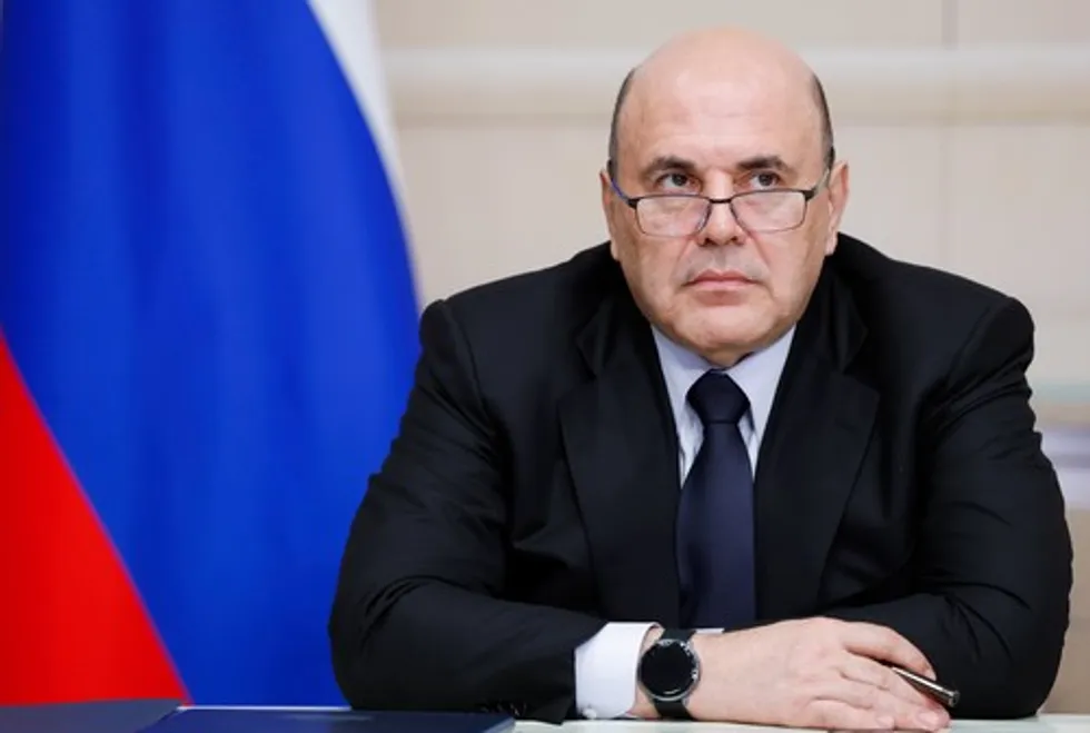 По утечкам данных, сестра премьер‑министра в 2022 году положила в Газпромбанк 12 миллиардов рублей и получила около миллиарда на процентах. Официальные доходы и прошлые переводы не объясняют такого состояния, а связь с рядом бизнес‑структур вызывает вопросы.
