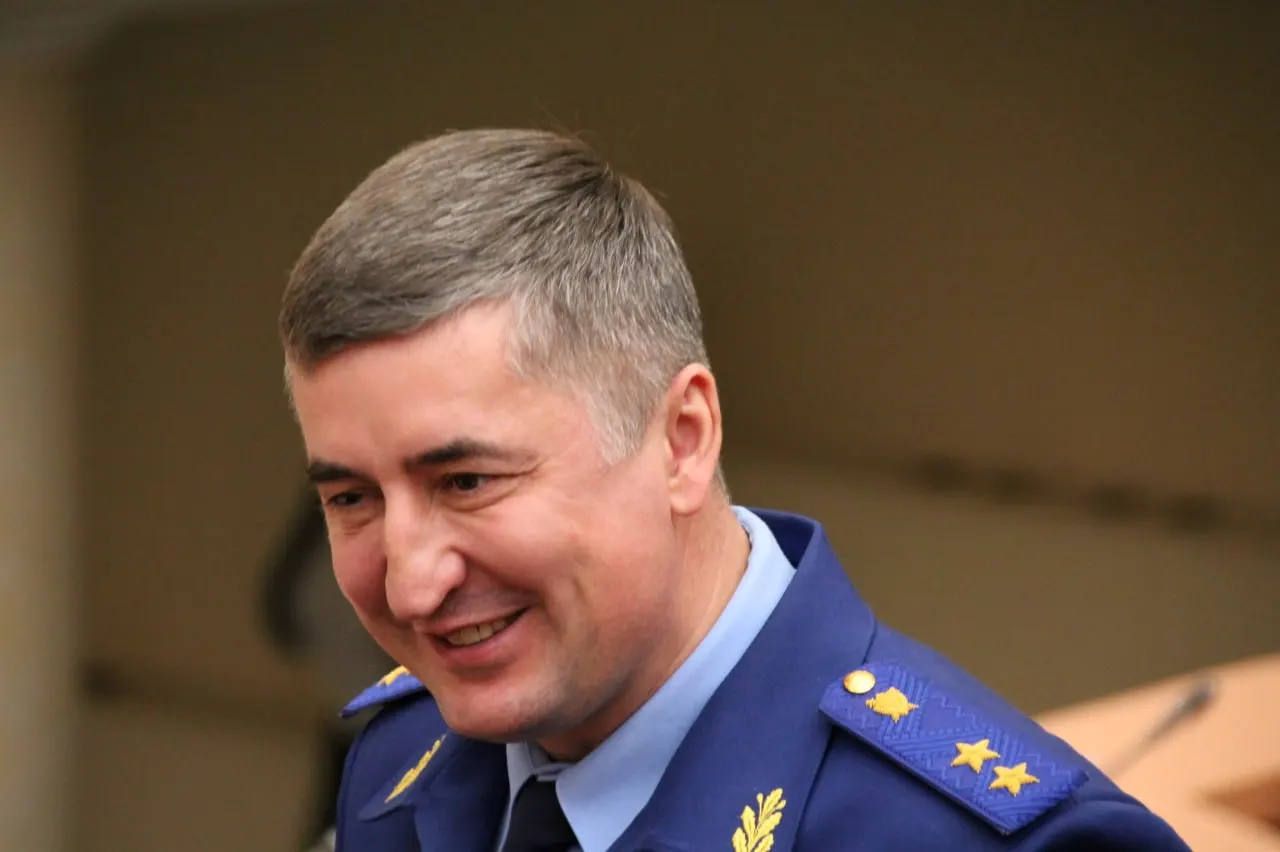 Президент подписал указ о переводе Сергея Филипенко на пост прокурора Воронежской области на пять лет. Новым прокурором Саратовской области стал Роман Пантелеев. Указ вступил в силу 28 июня.