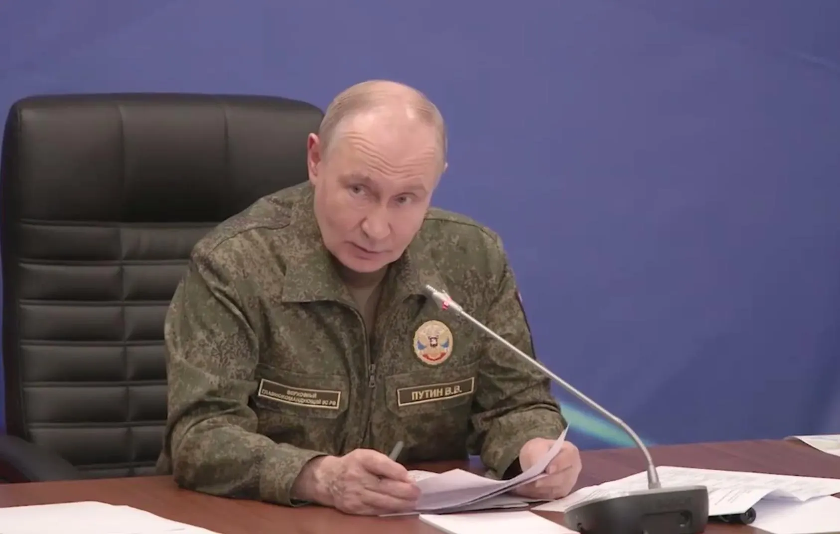 Президент заявил о взятии под контроль Константиновки в Донецкой Народной Республике; подробности и независимая проверка пока отсутствуют.