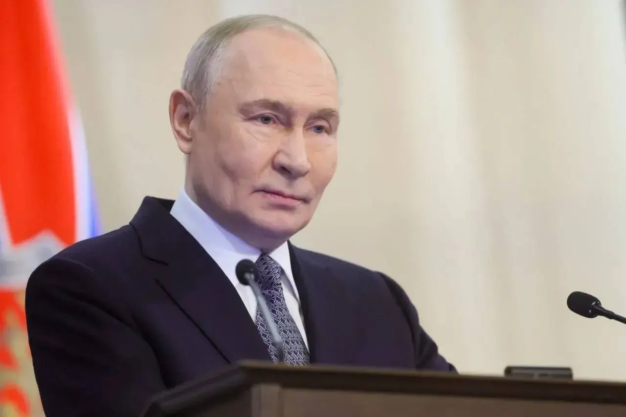 Президент выразил благодарность десантникам за их действия в ходе специальной военной операции и подчеркнул вклад ВДВ в обороноспособность и безопасность страны.