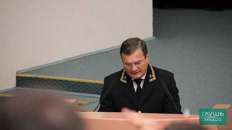 После комплексной проверки судов Саратовской области Высшая квалификационная коллегия судей РФ привлекла к дисциплинарной ответственности руководителя суда и двух его заместителей за систематические нарушения в работе региональных инстанций.