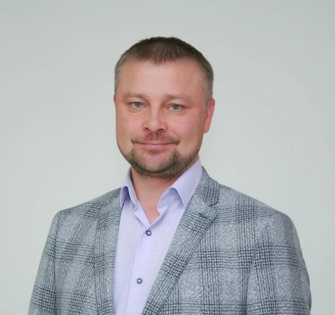 После завершения расследования дело направлено в суд. Юдина обвиняют по двум статьям УК РФ: превышение должностных полномочий из личной заинтересованности и незаконное хранение наркотических средств без цели сбыта; расследование охватывает перераспределение бюджета и связанные эпизоды.