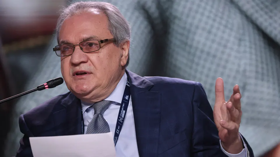Глава Совета по правам человека Валерий Фадеев заявил, что пользование VPN ведёт к поиску информации у враждебных источников и назвал это «пропагандой». Он также высказался в пользу отключений мобильного интернета и критиковал отношение к госмессенджеру Max.