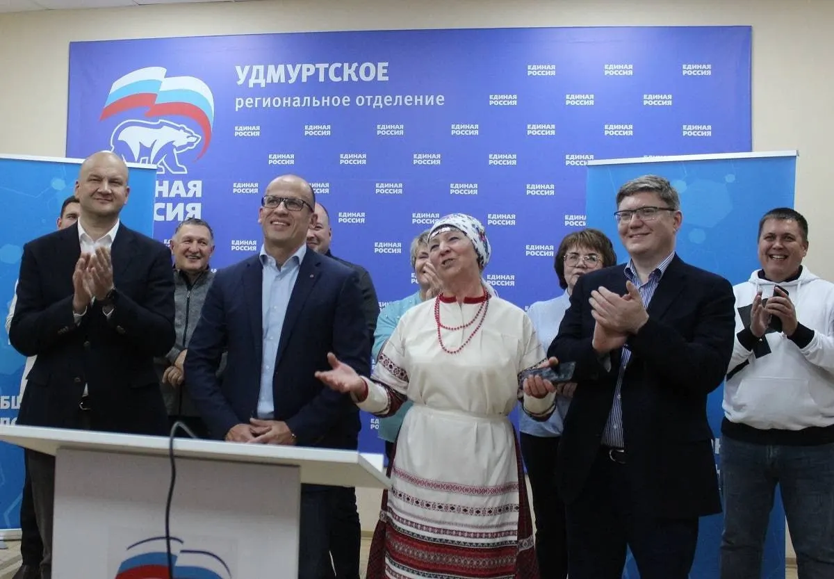 По данным Удмуртстата за 2025 год, более половины сетей водоотведения республики подлежат замене; особенно критично состояние главных коллекторов. Значительные износы зафиксированы и у тепловых сетей.