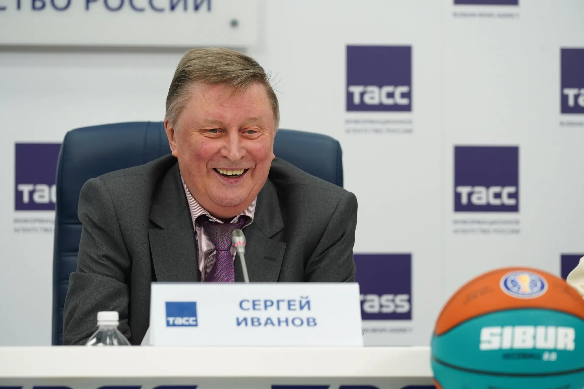Близкий друг заявил, что общался с Ивановым всего три дня до его смерти. Государственный деятель скончался в 73 года.
