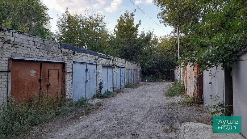 Госдума продлила срок упрощённой регистрации гаражей и земельных участков ещё на пять лет — теперь оформить объекты можно до 1 сентября 2031 года. За время амнистии зарегистрировали 746 тыс. объектов; ожидается ещё около 500 тыс.