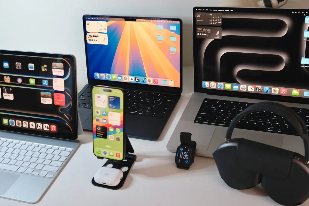ФАС считает, что Apple не выполнила требование о предустановке нацмессенджера MAX и магазина RuStore на устройствах iOS; с 27 июля доступен выбор российского поисковика по умолчанию, но предустановки не выполнены, возможен штраф.