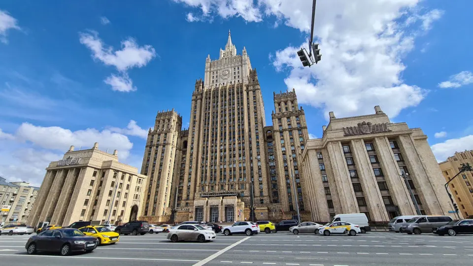 Заместитель министра иностранных дел заявил о недопустимости заморозки боевых действий без решения корневых проблем кризиса. Москва подчеркивает ответственность западных стран и настаивает на дипломатических шагах, оставаясь готовой к длительному противостоянию основным вызовам.