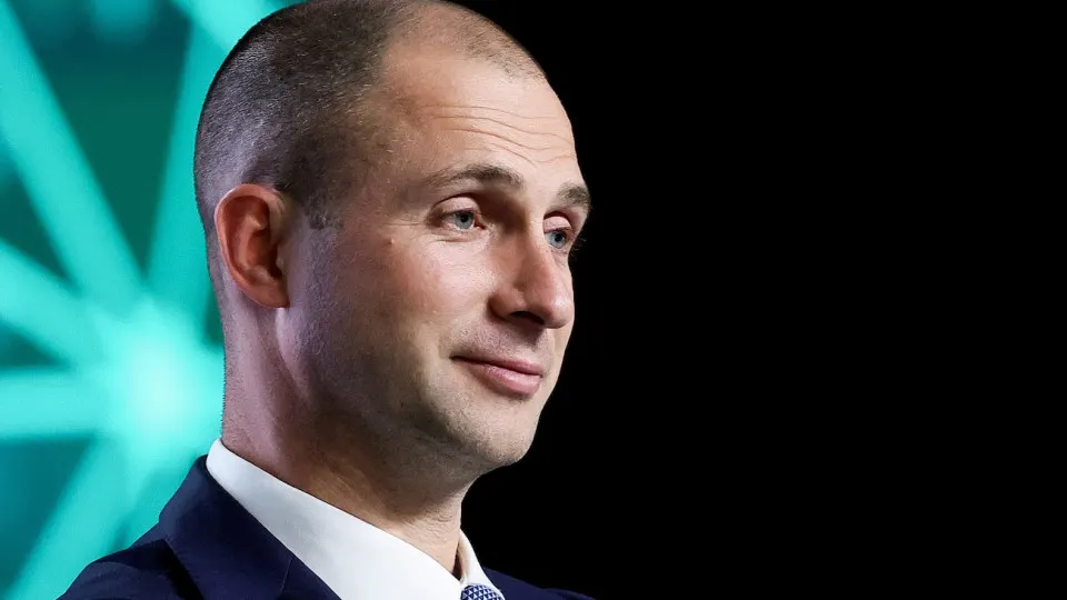 За шесть месяцев 2026 года VK зафиксировала чистый убыток в 3,8 млрд рублей; во втором квартале удалось зафиксировать прибыль за счет распродажи активов.