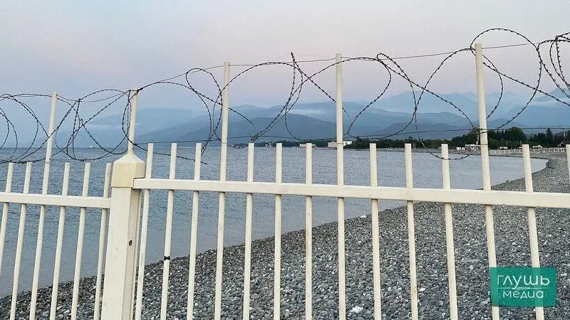 В прошлом году внутрироссийский турпоток составил около 92 миллионов поездок (+2% к 2024 году); на душу населения приходится примерно 0,63 поездки. Выезд за границу вырос на 9% до 30 миллионов поездок; лидеры направления — Турция, Абхазия и Казахстан, а Китай, Египет и Вьетнам становятся популярнее.