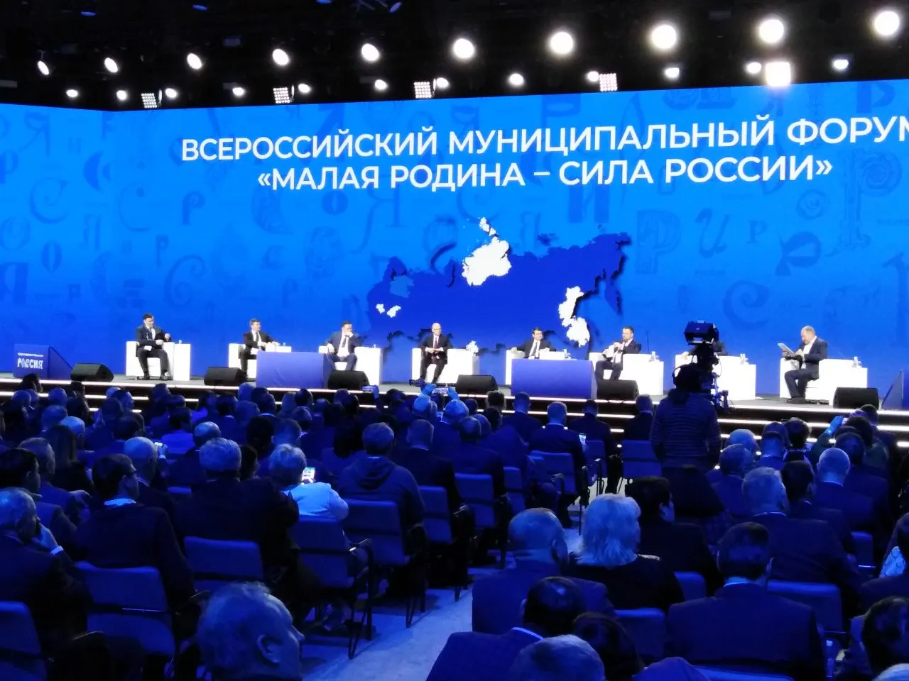 Глава государства подписал документ о ежегодном форуме и церемонии награждения за вклад в развитие местного самоуправления.