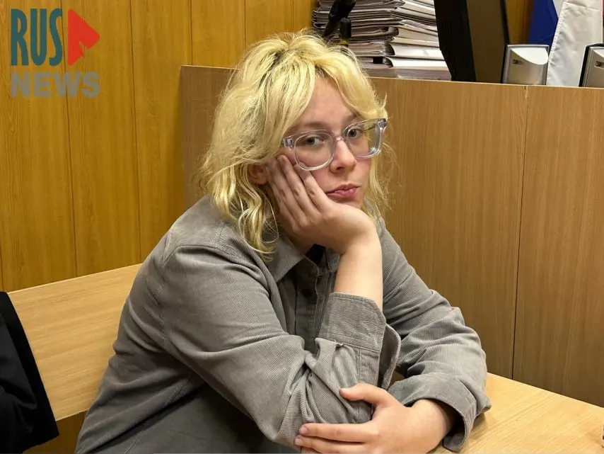Минюст расширил реестр иностранных агентов, включив в него новых деятелей культуры, в том числе артистов и активистов.